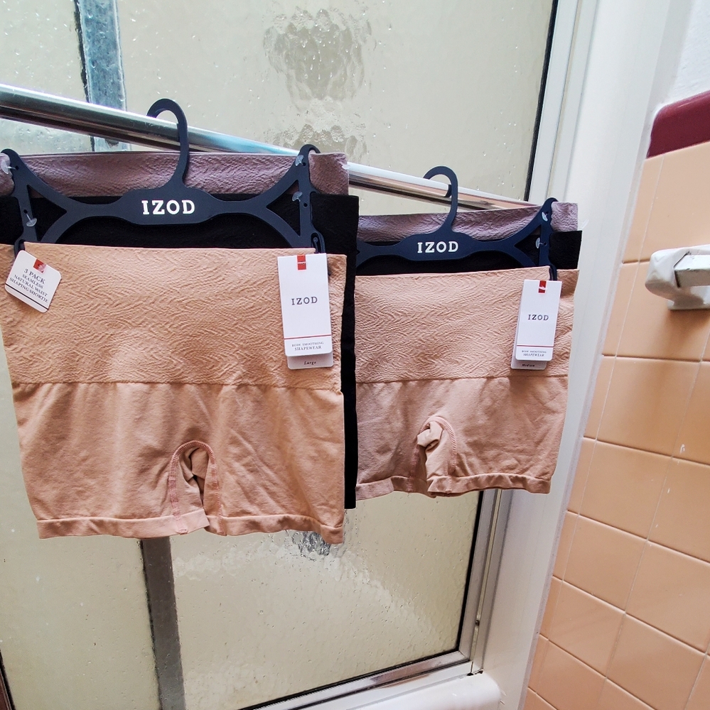 NWT IZOD 3PK Seamless Natural Waist Shaping Shortie. Smooths. M & L Sz. $42 Each